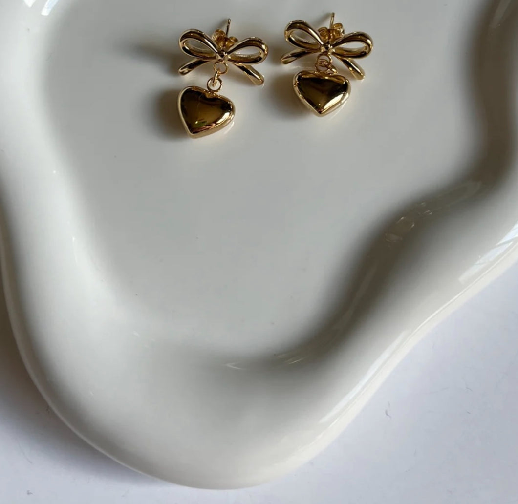 Gold Bow & Heart Earrings