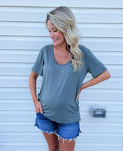 Load image into Gallery viewer, Lily Basic Knit Top // Olive
