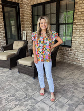 Load image into Gallery viewer, Cameron Floral Blouse
