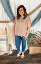 Load image into Gallery viewer, Jenna Pleated Top // Taupe
