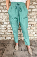 Load image into Gallery viewer, Jade Frayed Hem Pants
